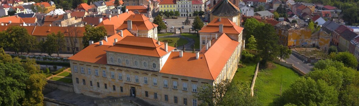 Adobe Stock 378227651 Classicist castle Duchcov Pecold min