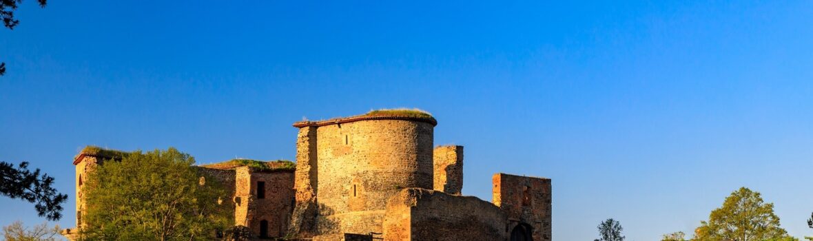 Adobe Stock 402732766 Ruine Krakovec Richard Semik min
