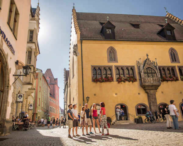 Rathausplatz Regensburg L3 A4541 1 Regensburg Tourismus Gmb H