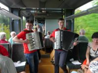 Musikalische Bahnfahrt zum 55. Klingenthaler Akkordeonwettbewerb am 28.04.2018