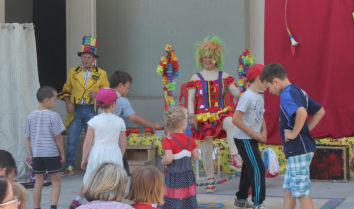 Mit der waldbahn auf's Grafenauer Kinderbärchenfest