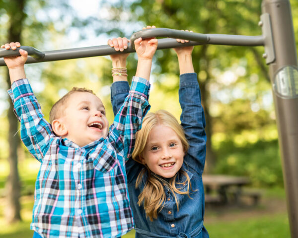 Spielende Kinder