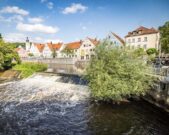 Blick über den Fluss auf Schwandorf