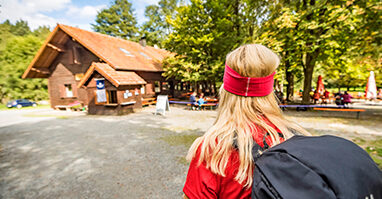 6. Ins Waldnaabtal zur Blockhütte