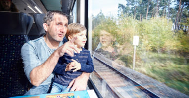 Kinderspielecken in der oberpfalzbahn
