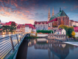 Panorama der Stadt Görlitz bei Dämmerung
