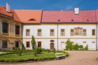 Schloss Decin und Innenhof