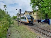 trilex vor dem Bahnhof in Seifhennersdorf