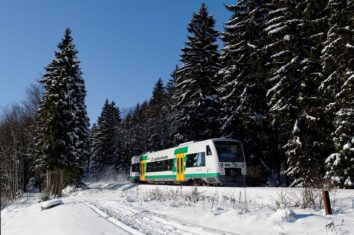 Winterbild mit der vogtlandbahn