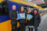 2019 12 17 Pressetermin Traumzeit Ev Die Laenderbahn Gmb H Klein Länderbahn unterstützt Traumzeit e.V. mit Spende