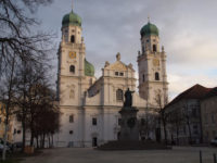 Sonderfahrt mit Go-Vit - Am 23. April 2016 nach Passau Sonderfahrt mit Go-Vit - Am 23. April 2016 nach Passau