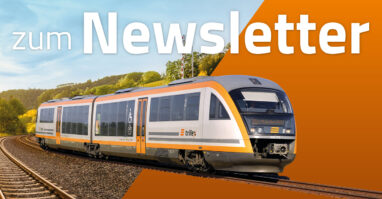 Website Kachel newsletter 2 1252x661 tlx Die Grafik besteht aus zwei Teilen. Links ist ein fahrender trilex-Triebwagen abgebildet und rechts verschiedene Icons. Die Botschaft lautet: "Fahrplanänderung? Unser Newsletter informiert!"
