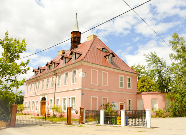 Der unscheinbare Barockpalast von außen