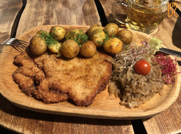 Ein Gericht im Restaurant "Kurna Chata"