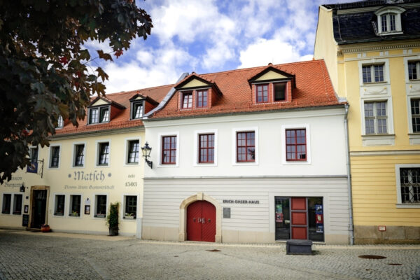 Gon 2083 Erich-Ohser-Haus mit Galerie, Vater und Sohn Geschichten