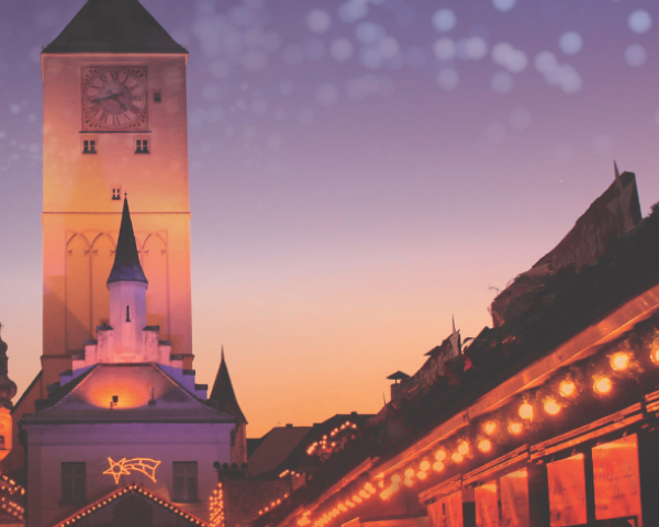 Christkindlmarkt am Alten Rathaus in Deggendorf 2024 11 21 070857 halw